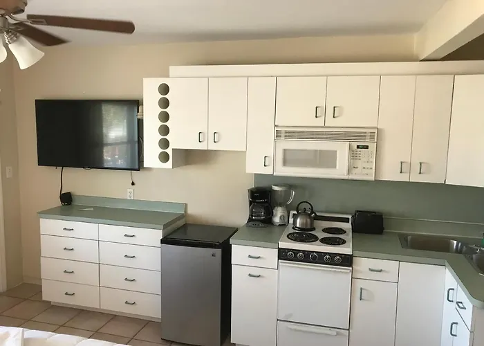 Miramar Resort